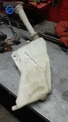 Pejo 206 silecek su bidonu yedek parça