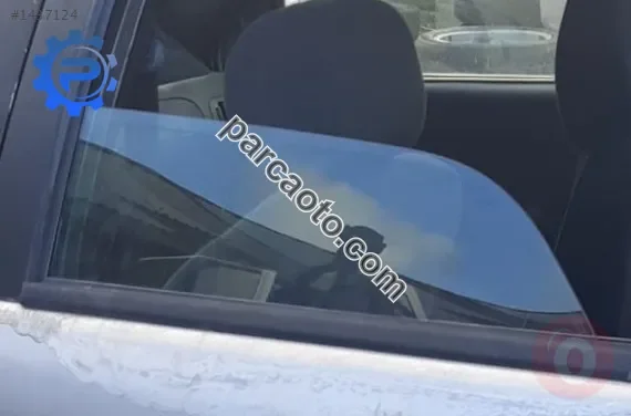 fiat albea çıkma sol arka kapı camı
