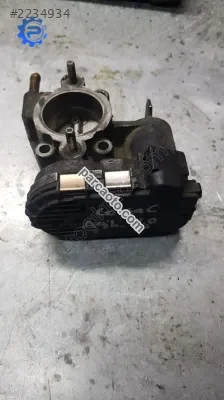 Corsa C - Agila 1.0 - 1.2 Gaz Kelebeği çıkma