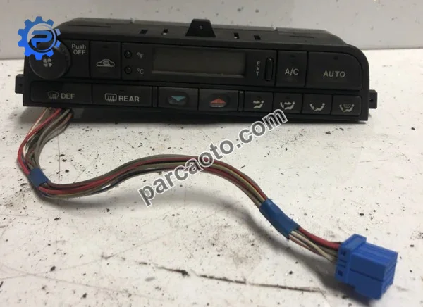 Jaguar XJ 1994 - 1997 (X300) Orijinal Çıkma Dijital Klima Kontrol Paneli (LNA7600AA LNA7600AB JLM121