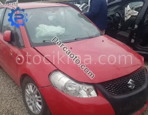 2008 model suzuki sx4 kesme tavan ön