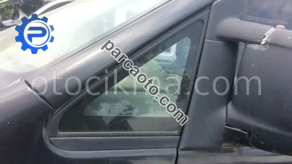 hyundai starex çıkma sol ön kelebek cam