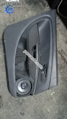 Fiat Punto sol ön kapı döşemesi yedek parça