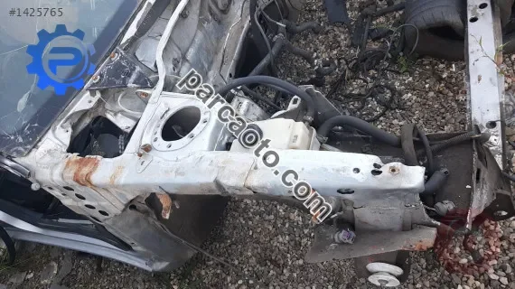 peugeot 306 kesme sağ ön podya