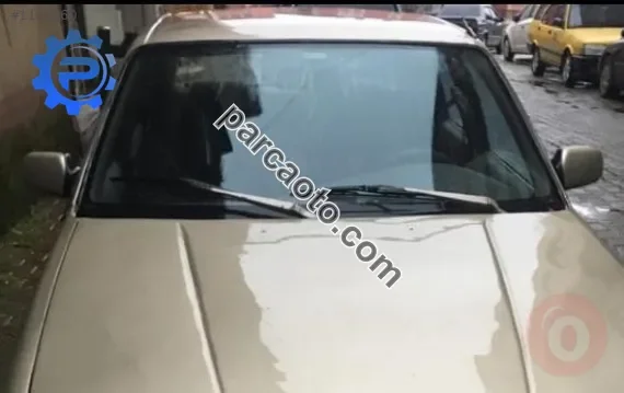 mazda 626 çıkma ön cam