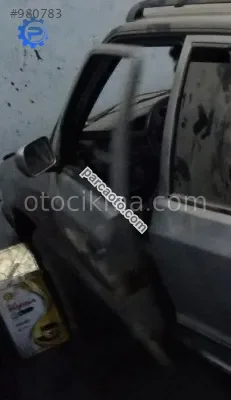 2001 model skoda felicia çıkma sol ön kapı
