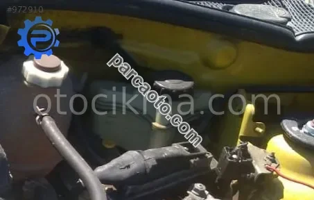 2003 model renault kangoo 1.9 çıkma su deposu