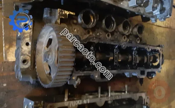 citroen xsara 1.4 8v dizel çıkma silindir kapak