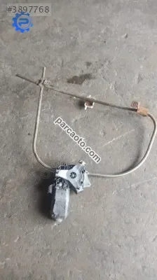 Renault 19 sağ ön cam krikosu yedek parça