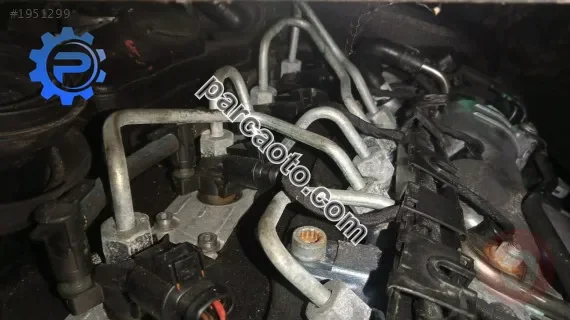 Passat Jetta,golf,Audi A3 2.0 dizel takım enjektor CBA motor