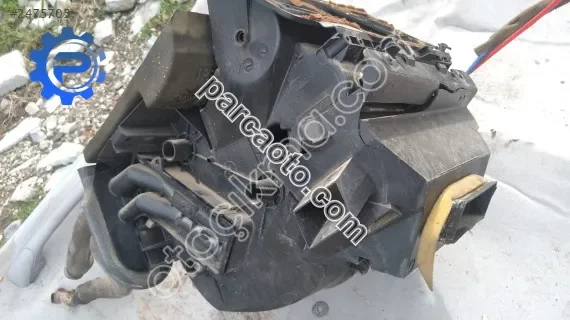 Megane 1 Kalorifer Peteği yedek parça