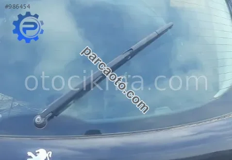 peugeot 207 çıkma bagaj silecek kolu