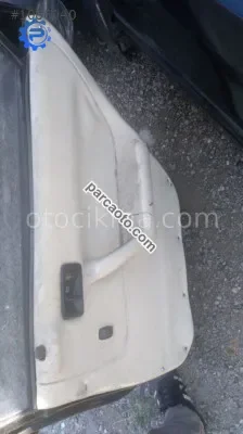 mazda 323 sağ arka cam krokisi otomatik