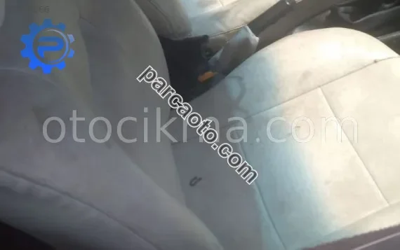 1997 model opel tigra 1.6 16v sökme sağ koltuk döşeme