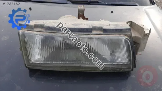 mazda 929 çıkma sağ ön far