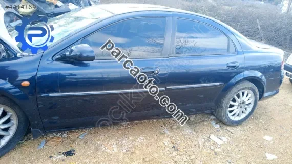Chrysler sebrıng 2005 sol kapılar sedan