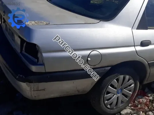 1997 model ford escort 1.6 16v ztec çıkma sağ arka çamurluk