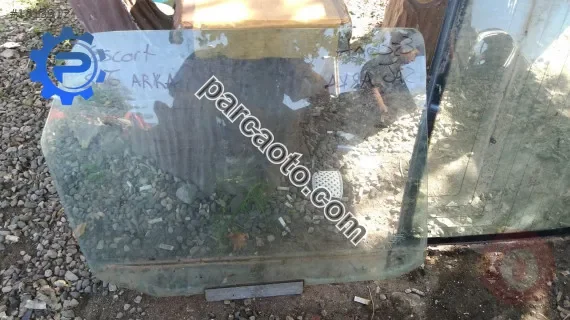 ford escort çıkma sağ arka kapı camı