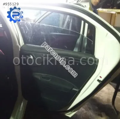 2008 peugeot 301 1.6 dizel euro6 sökme sağ arka kapı döşeme