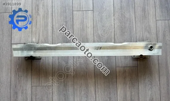 Çıkma Arka Tampon Demiri Audi A6 2019-2024 4K0807309