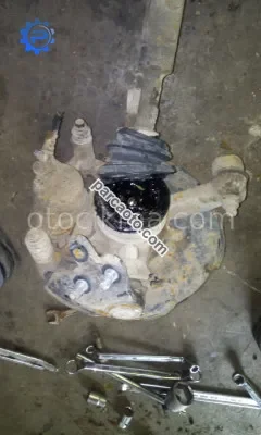 toyota corona çıkma sağ ön taşıyıcı