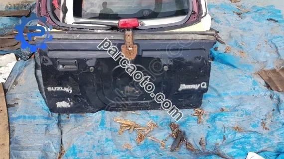 Suzuki Jimmy bagaj kapağı çıkma
