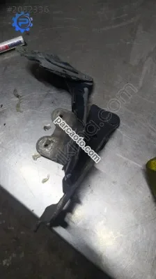 Laguna iki kaput menteşesi çıkma