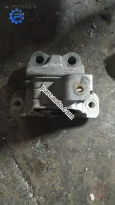 Fiat linea 1.3 motor kulağı çıkma