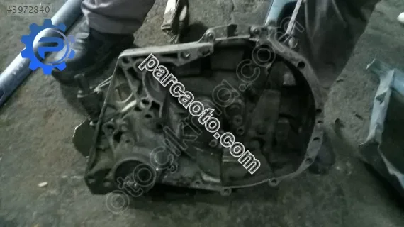 Renault Megane 1 1.6 8v şanzıman 98 model yedek parça