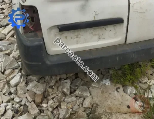 1999 model peugeot partner 1.4 çıkma arka tampon