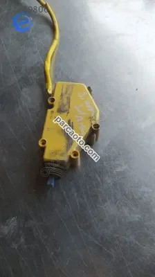Sierra sol arka kilit motoru çıkma