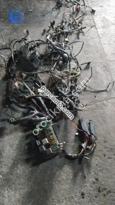 Corsa b 1.4 benzinli torpido içi tesisatı ve sıgorta kutusu