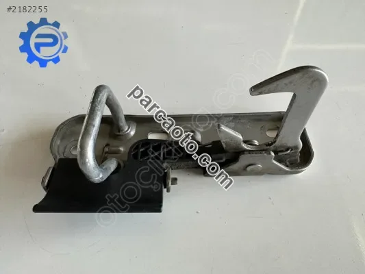 Çıkma Kaput Kilidi Üst VW Tiguan Jetta Passat 1K0823480