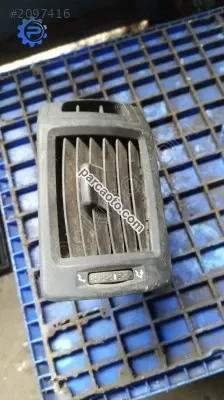 Clio üfleme difüzör çıkma