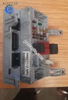 fiat albea çıkma iç sigorta tablası badi