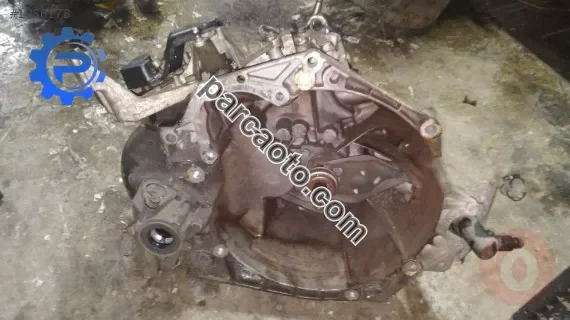 Peugeot 307  1.6 benzinli Manuel sanziman