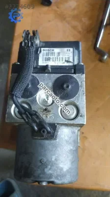 Volvo S40 v40 ABS beyni çıkma