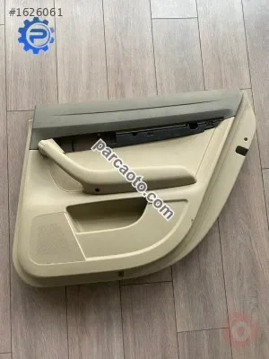 Kapı Döşemesi Sağ Arka Audi A6 2009-2011 Çıkma Parça