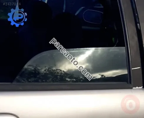 fiat albea çıkma sağ arka kapı camı