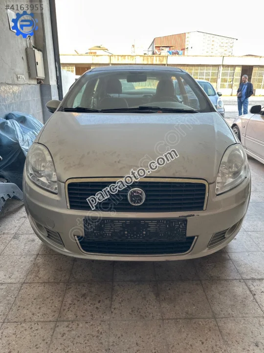 Fiat linea ön sağ far sol far sağ sol far Fiat linea ön sağ far sol far sağ sol far