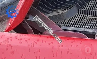 peugeot 205 1.4 benzinli çıkma kaput menteşe