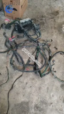 V184 transit motor içi tesisatı 01-06 çıkma