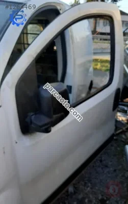 2009 model peugeot bipper 1.4 hdi çıkma sol ön kapı