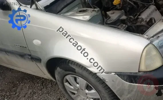dacia solenza 1.4 çıkma sağ ön çamurluk