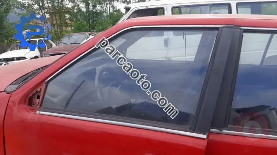 hyundai excel 1.5 çıkma sol ön kapı camı