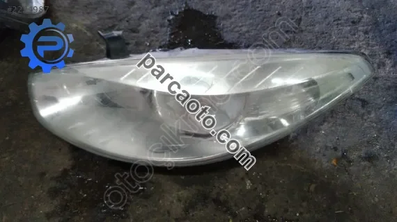 Renault Fluence Orjinal Mako Sol Far çıkma