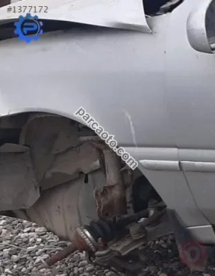 1992 hyundai excel 1.5 karburatörlü çıkma sol ön çamurluk