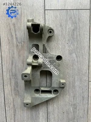 Klima Kompresörü Baglantı Breketi VW Jetta 1.6 BSE 06F903143F