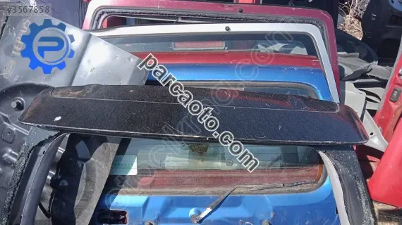 Mitsubishi grandis bagaj kapak spoyler yedek parça