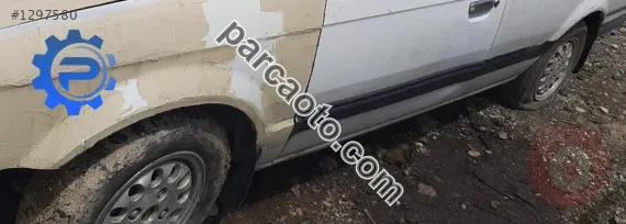 1988 model mazda 323 1.6 çıkma sol takım jant lastik